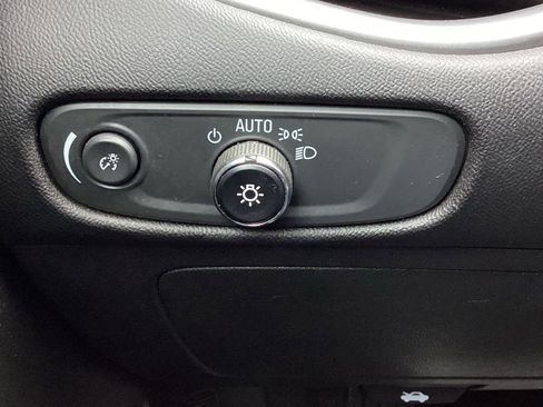 Used 2024 Chevrolet Malibu LT image 24