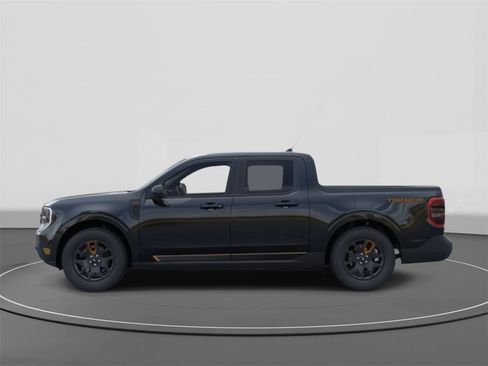 New 2025 Ford Maverick Tremor image 3