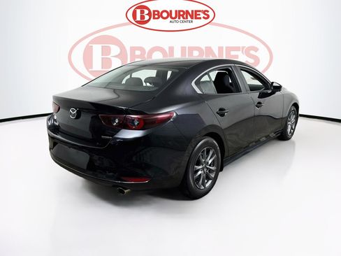 Used 2024 MAZDA MAZDA3 s FWD image 8