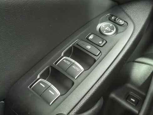 Used 2022 Honda Accord Touring image 30