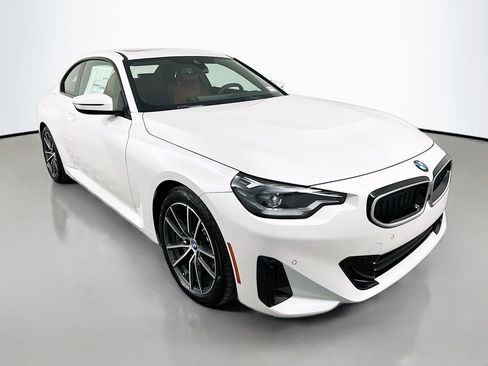 New 2026 BMW 230i Coupe w/ Convenience Package image 3