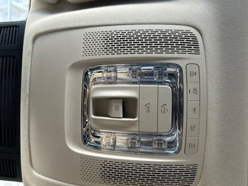 Used 2023 Mercedes-Benz GLE 350 4MATIC image 89