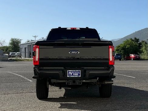 Certified 2024 Ford F250 XL w/ STX Appearance Package image 5