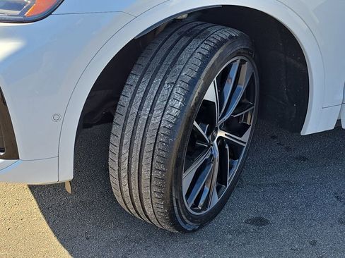 Used 2021 Audi SQ5 Prestige w/ Prestige Package image 37