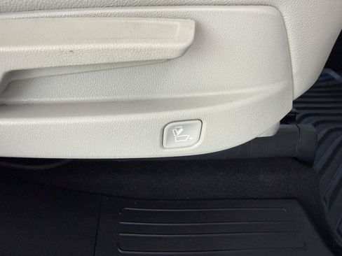 Used 2022 Kia Sorento AWD SX Prestige Plug-In Hybrid image 36