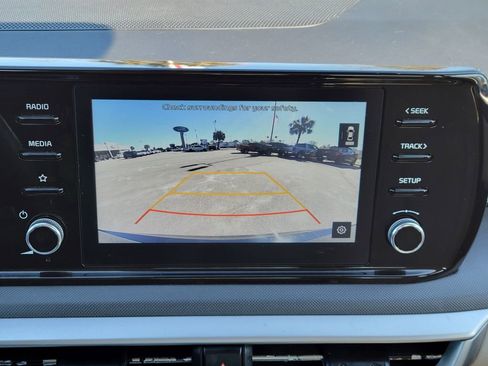 Used 2021 Kia K5 LXS image 21