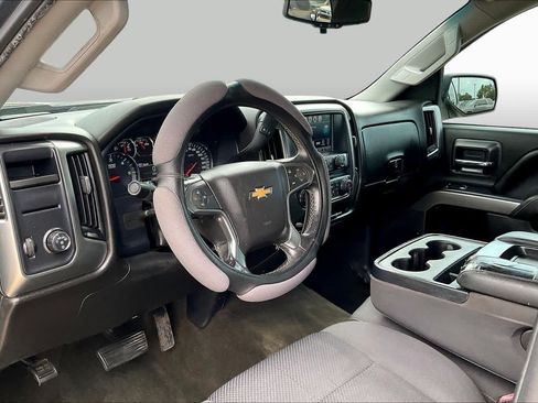 Used 2018 Chevrolet Silverado 1500 LT w/ Texas Edition RWD image 16