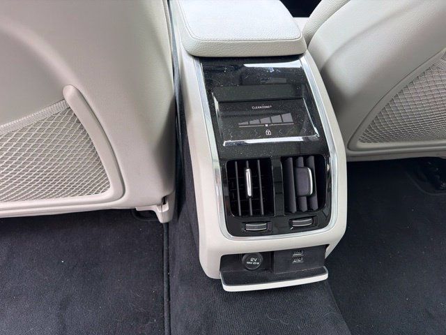 Used 2018 Volvo S90 T5 Momentum w/ Convenience Package AWD/4WD image 15