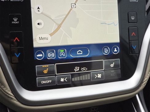 Used 2025 Subaru Outback Limited XT image 28