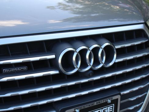 Used 2017 Audi Q7 3.0T Premium Plus w/ Premium Plus Package AWD/4WD image 43