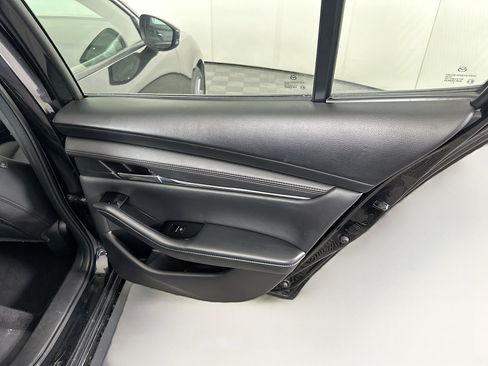 Used 2024 MAZDA MAZDA3 s FWD image 30