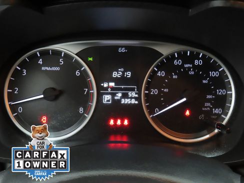 Used 2025 Nissan Versa S w/ Trunk Package image 11