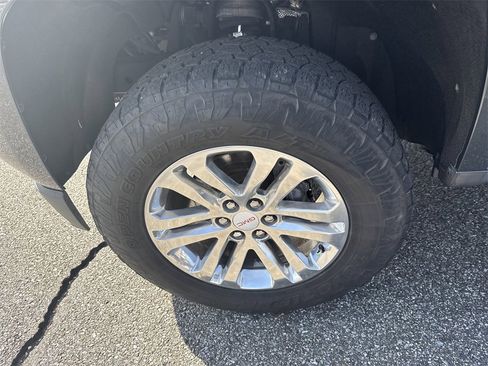 Used 2015 GMC Canyon SLT image 11