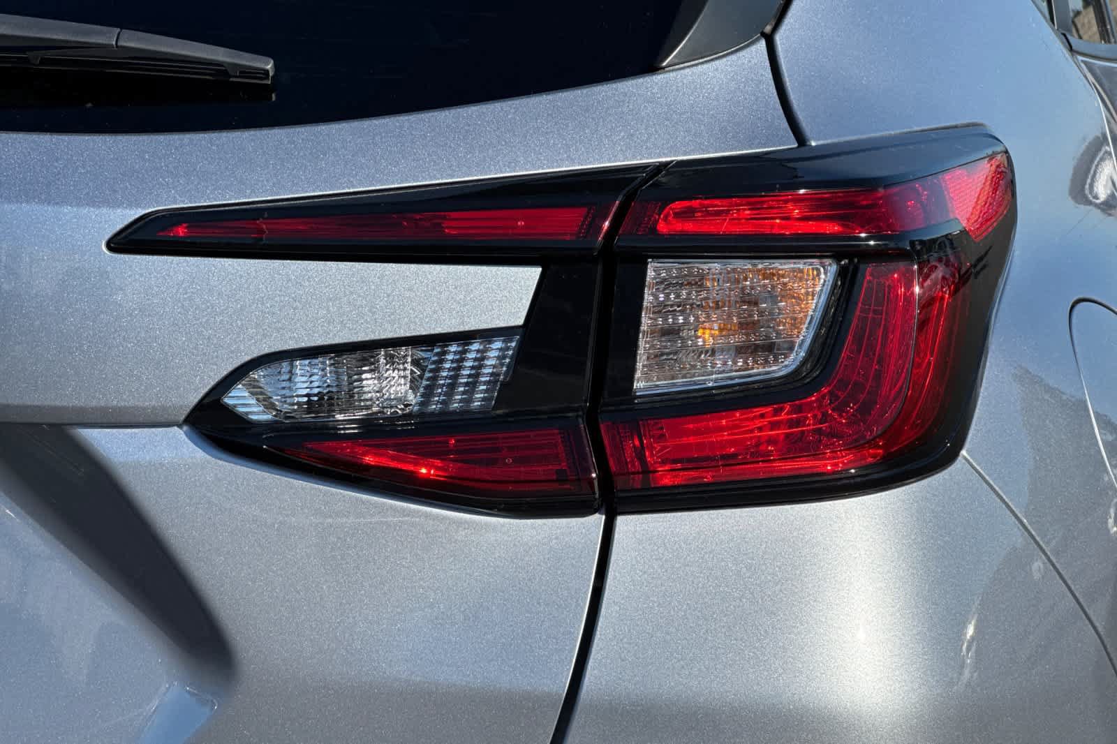 Certified 2025 Subaru Crosstrek 2.5i Limited AWD/4WD image 30