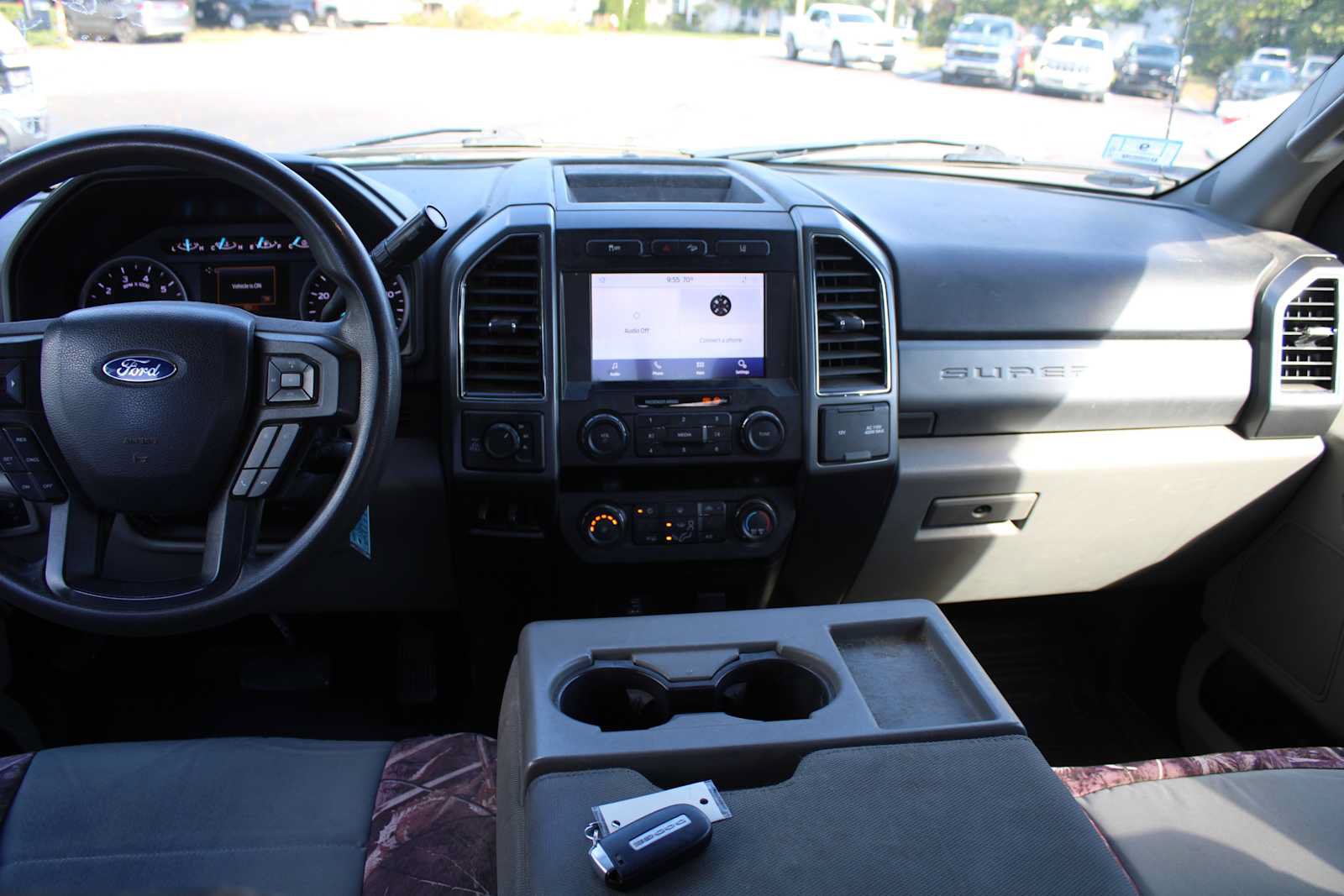 Used 2020 Ford F250 XLT w/ XLT Premium Package AWD/4WD image 7