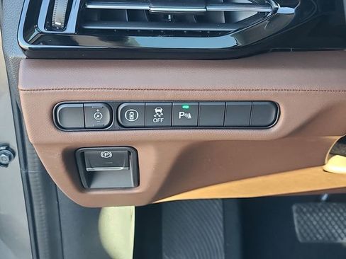 Used 2025 Acura MDX Technology Package image 27