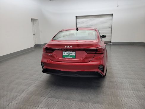 Used 2024 Kia Forte LXS FWD image 7