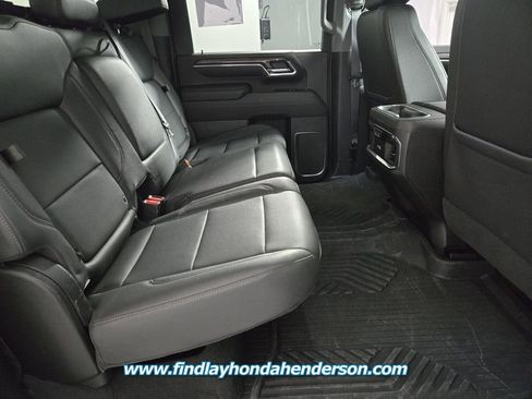 Used 2024 Chevrolet Silverado 2500 LTZ w/ LTZ Plus Package image 14