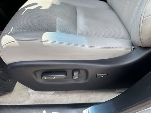 Used 2013 Lexus RX 450h AWD w/ Navigation Pkg image 14