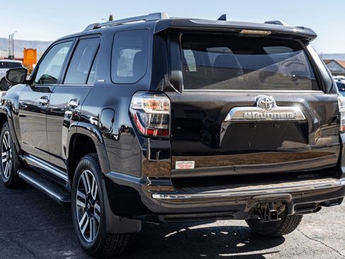 Used 2022 Toyota 4Runner Limited w/ Wilderness Package (TMS) AWD/4WD image 6