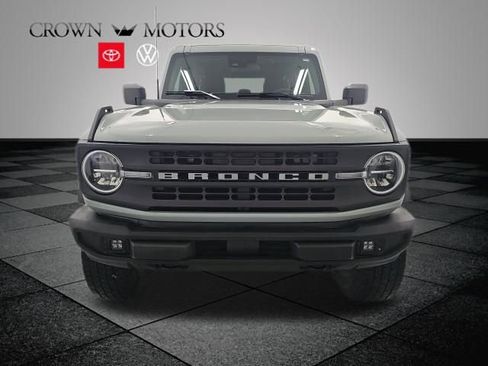 Used 2022 Ford Bronco 4-Door image 2