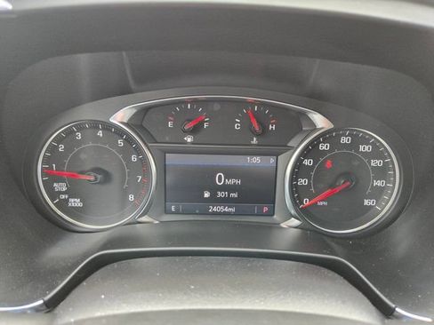 Used 2025 Chevrolet Blazer LT FWD image 15