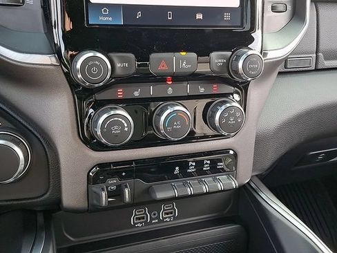 Used 2026 RAM 1500 Big Horn AWD/4WD image 13