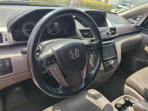 Used 2016 Honda Odyssey Touring Elite image 29