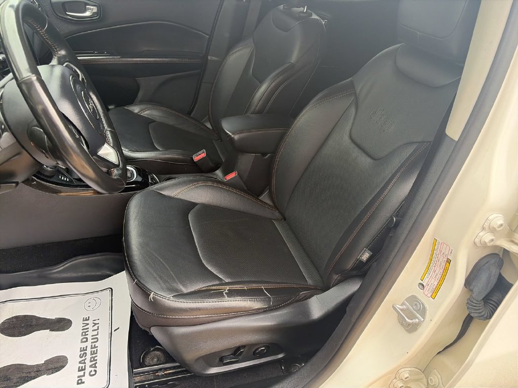 Used 2020 Jeep Compass Limited AWD/4WD image 9