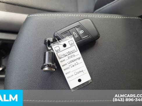Used 2024 Volkswagen Taos S FWD image 36