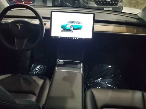 Used 2023 Tesla Model Y Long Range AWD/4WD image 11