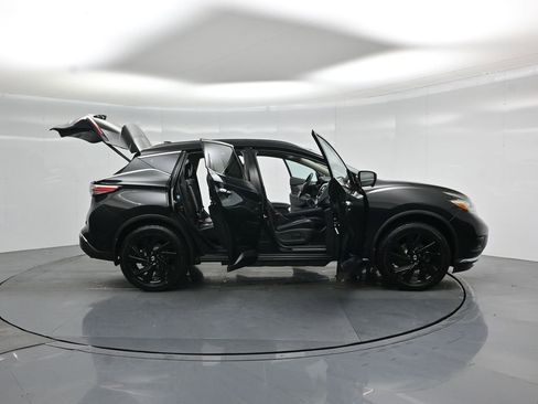 Used 2017 Nissan Murano Platinum w/ Platinum Technology Package FWD image 4