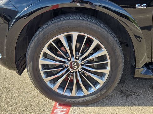 Used 2018 INFINITI QX80 2WD w/ Deluxe Technology Package image 11