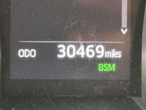 Used 2024 Toyota Camry SE w/ Cold Weather Package image 30