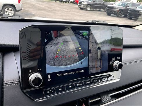 Used 2024 Mitsubishi Outlander SEL AWD/4WD image 20