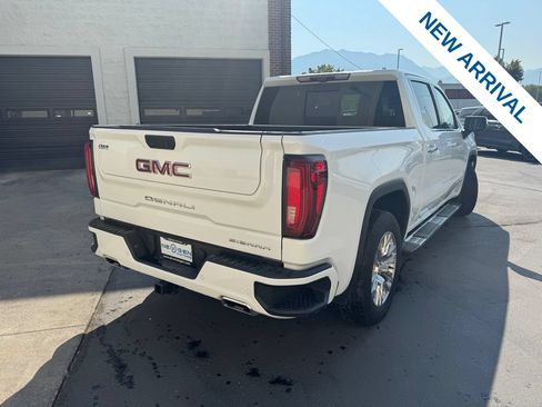 Used 2024 GMC Sierra 1500 Denali w/ Technology Package AWD/4WD image 7