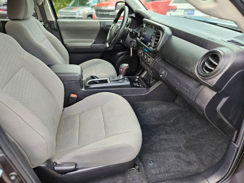 Used 2023 Toyota Tacoma SR image 11