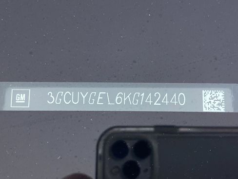 Used 2019 Chevrolet Silverado 1500 LTZ w/ LTZ Premium Package image 18