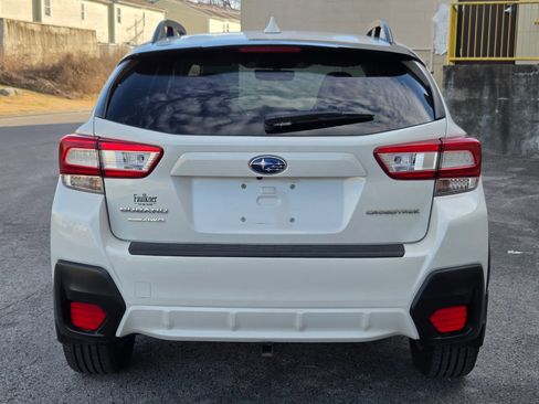Used 2018 Subaru Crosstrek 2.0i Premium AWD/4WD image 6