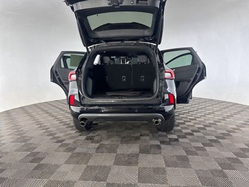 Used 2023 Ford Escape ST-Line w/ Tech Pack #1 AWD/4WD image 17