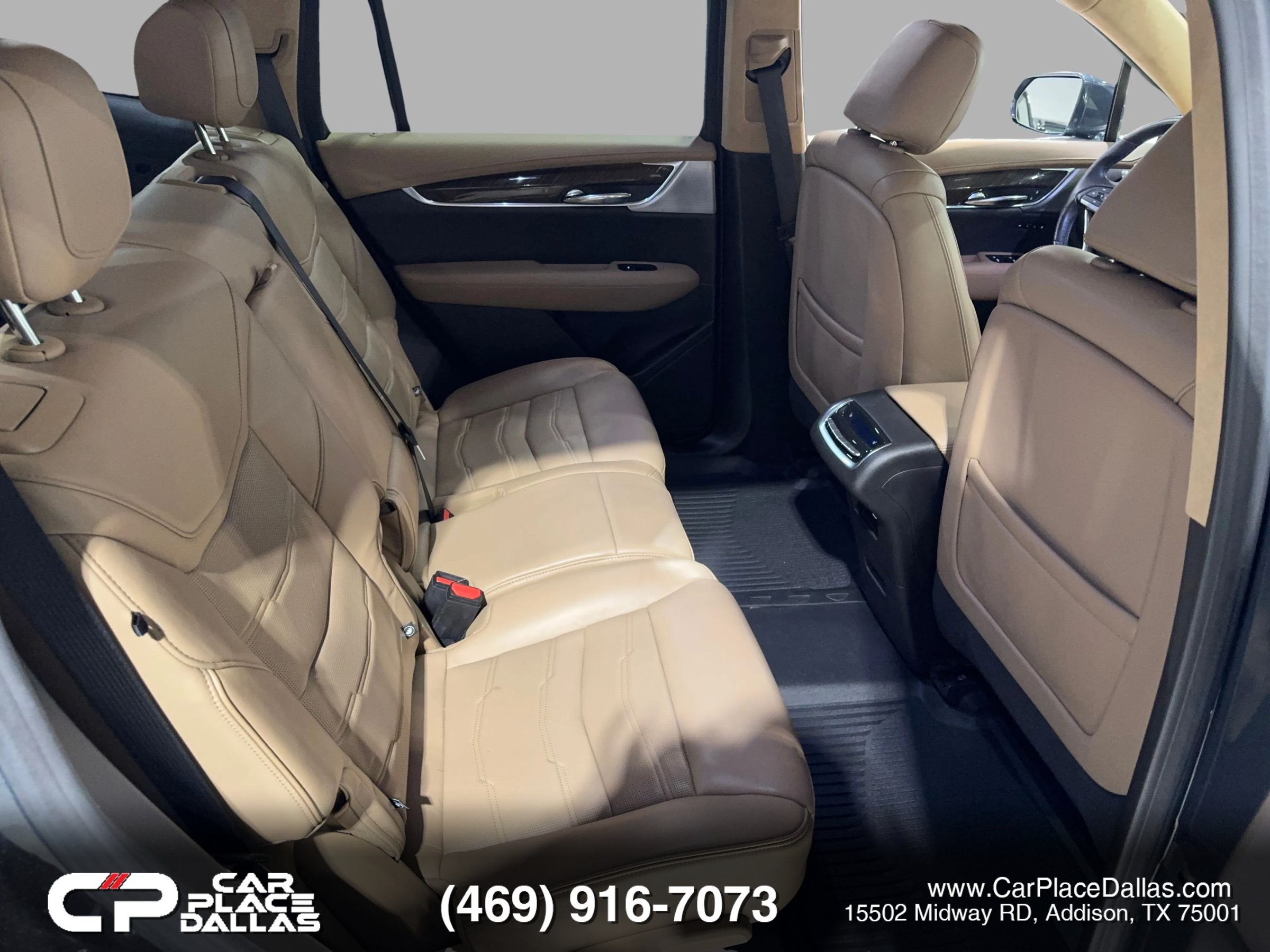 Used 2020 Cadillac XT6 Premium Luxury w/ Platinum Package AWD/4WD image 35