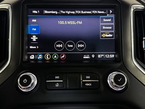Used 2019 GMC Sierra 1500 AT4 w/ AT4 Premium Package AWD/4WD image 18