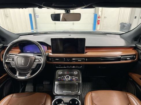 Used 2022 Lincoln Nautilus Reserve w/ Equipment Group 201A AWD/4WD image 10
