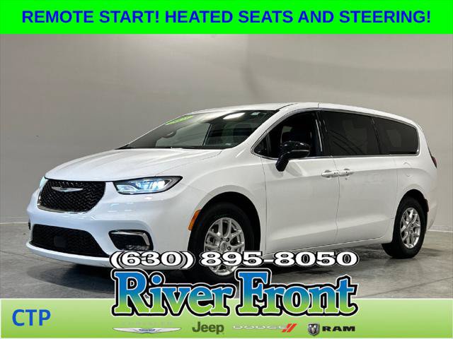 Certified 2025 Chrysler Pacifica Select FWD image 1