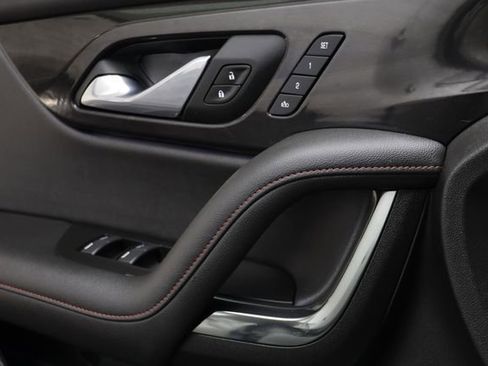 Used 2021 Chevrolet Blazer RS w/ Enhanced Convenience Package image 9