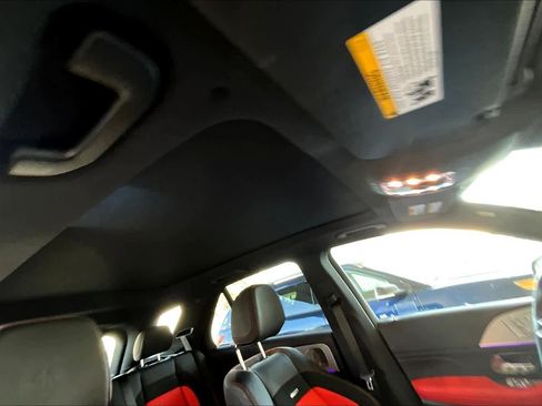 Used 2025 Mercedes-Benz GLE 53 AMG 4MATIC image 13