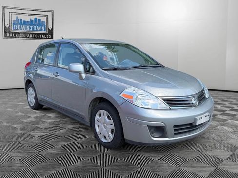 Used 2012 Nissan Versa 1.8 S FWD image 4
