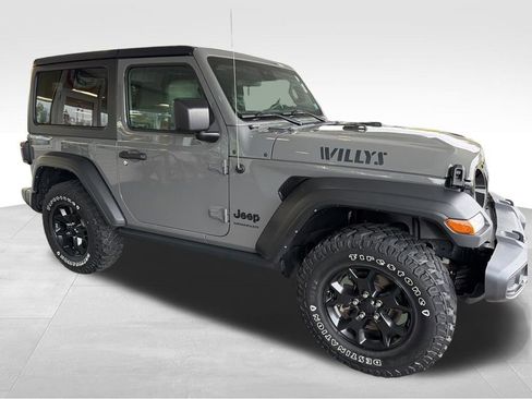 Used 2022 Jeep Wrangler Sport AWD/4WD image 7