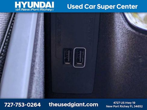 Used 2018 Volvo S90 T5 Momentum w/ Convenience Package AWD/4WD image 32