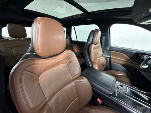 Used 2022 Lincoln Aviator Reserve w/ Equipment Group 201A image 34